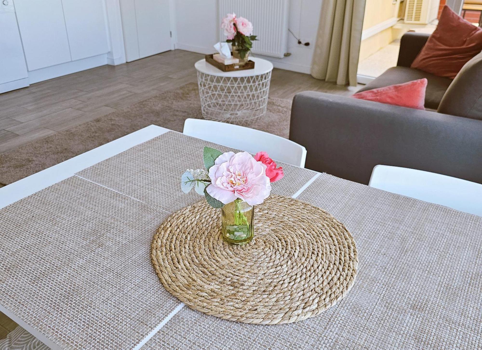 Lakeside Provence - Appartement Classe 4 Etoiles, Vue Sur Le Lac, Parking Sous-Sol, Double Clim Monteux Buitenkant foto
