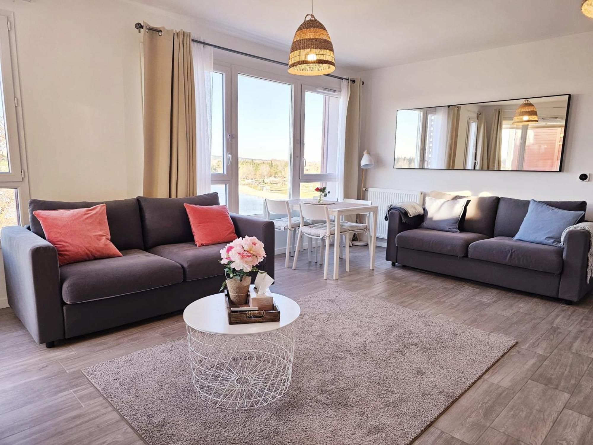 Lakeside Provence - Appartement Classe 4 Etoiles, Vue Sur Le Lac, Parking Sous-Sol, Double Clim Monteux Buitenkant foto